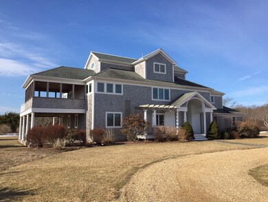 2 Town Lot Cir, Edgartown, MA 02539 - photo 2