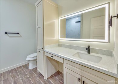 229 Palm Dr, La Joya, TX 78560 - photo 6