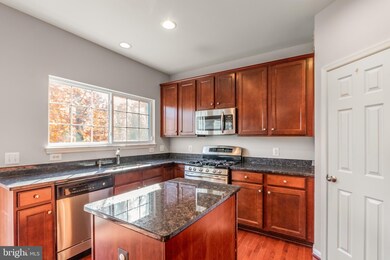 16465 Plumage Eagle St, Woodbridge, VA 22191 - photo 6