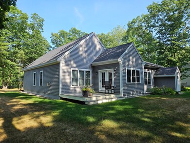 71 Somerset Place, Topsham, ME 04086 - photo 4