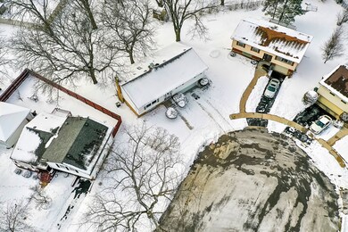 unlisted-address, Hazel Crest, IL 60429 - photo 5