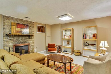 1570 Ivystone Ct, Silver Spring, MD 20904 - photo 5