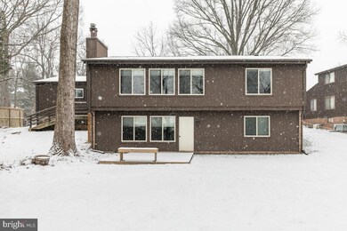 12606 Denmark Dr, Herndon, VA 20171 - photo 7