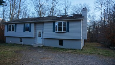 1533 Black Birch Way, Tobyhanna, PA 18466 - photo 2