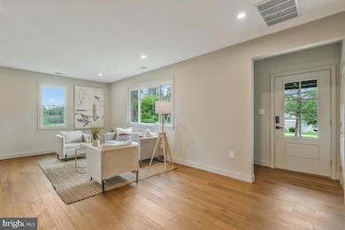 3609 Portal Ave, Temple Hills, MD 20748 - photo 2