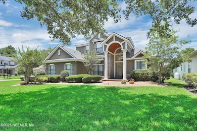 2-web-or-mls-13085 Sir Rogers Ct S_002