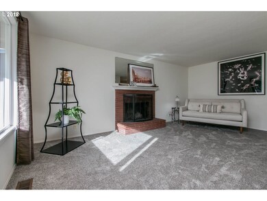 1705 Linnea Ave, Eugene, OR 97401 - photo 3