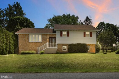 37 Hometown Ave, Tamaqua, PA 18252 - photo 3