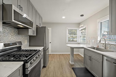 4532 2nd St NE, Minneapolis, MN 55421 - photo 3