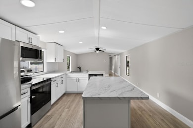 9528 Xenia St, New Port Richey, FL 34654 - photo 2