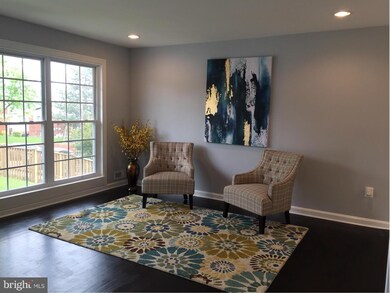 6004 Belle Ct, Hyattsville, MD 20782 - photo 4