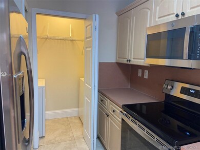 10647 SW 7th St unit 1804, Pembroke Pines, FL 33025 - photo 3