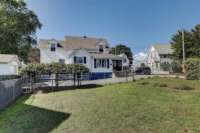 28 Balkcom St, Riverside, RI 02915 - photo 4
