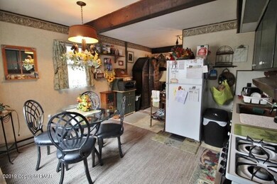 Eat in Kitchen