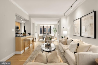 The Chastleton unit 734, Washington, DC 20009 - photo 2