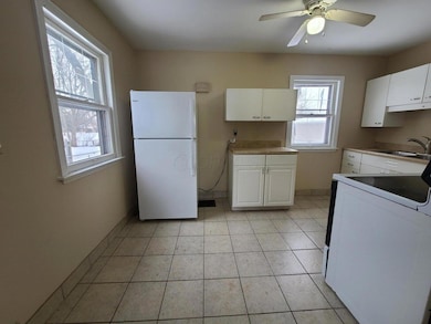 kitchen alternate view