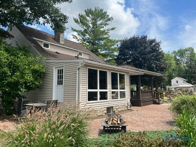 304 Eakin St, Columbus Grove, OH 45830 - photo 2