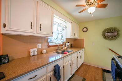 736 Remington Dr, North Tonawanda, NY 14120 - photo 6