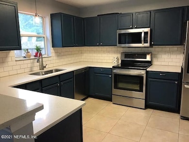 7210 Oakwood Dr, Jacksonville, FL 32211 - photo 7