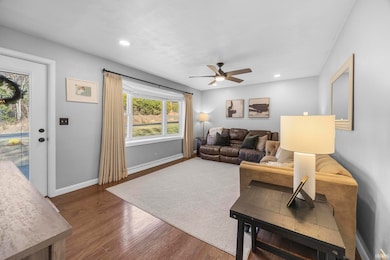 736 E Schnellville Rd, Jasper, IN 47546 - photo 2