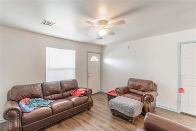 622 S Ash St, Guthrie, OK 73044 - photo 7