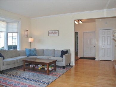 563 Golf Course Rd, South Burlington, VT 05403 - photo 7