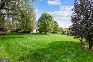 1126 Stuart Hills Way, Herndon, VA 20170 - photo 3