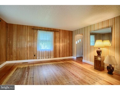 933 High Blvd, Reading, PA 19607 - photo 7