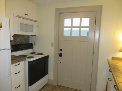 659 Putnam Pike unit 2, Greenville, RI 02828 - photo 3
