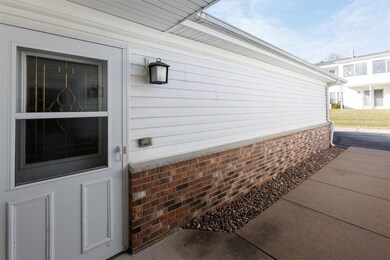 930 Tainter St unit B, Menomonie, WI 54751 - photo 6