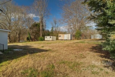1164 Faulkner Rd, Clover, SC 29710 - photo 4