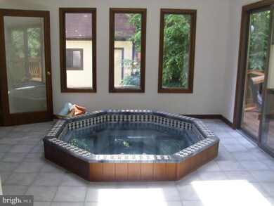 4428 Cobalt Dr, Harwood, MD 20776 - photo 6