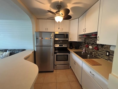 254 Chatham M, West Palm Beach, FL 33417 - photo 7