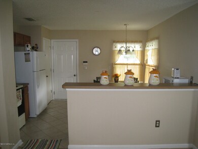 7821 Cherry Field Dr, Jacksonville, FL 32216 - photo 7