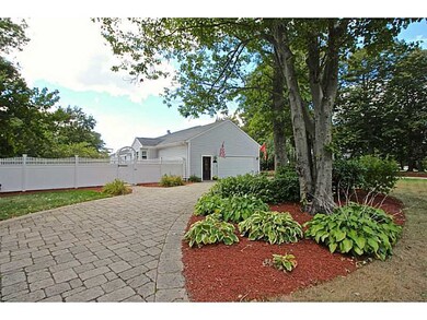 147 Forest Ave, Middletown, RI 02842 - photo 3