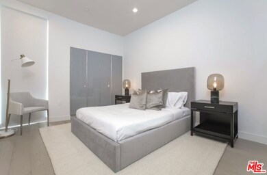 1125 N Kings Rd unit 9, West Hollywood, CA 90069 - photo 7