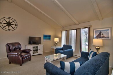 73 W Palm St, Olyphant, PA 18447 - photo 4