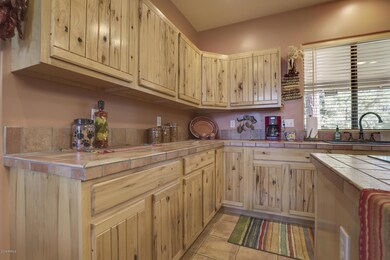 Kitchen - cabinets