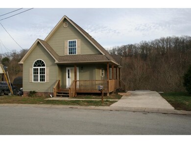 354 Preservation Cir, Johnson City, TN 37601 - photo 3