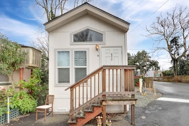 1027 Olive Dr unit 1, Davis, CA 95616 - photo 5