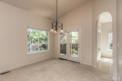 19930 Cliffrose Dr, Bend, OR 97702 - photo 7