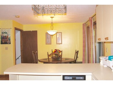 29 Birchwood Dr unit 29, Milford, NH 03055 - photo 7