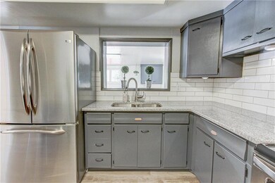 2301 W Washington St unit 2307, Allentown, PA 18104 - photo 4