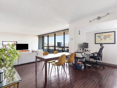 Kenmore Tower unit 1001, Boston, MA 02215 - photo 4