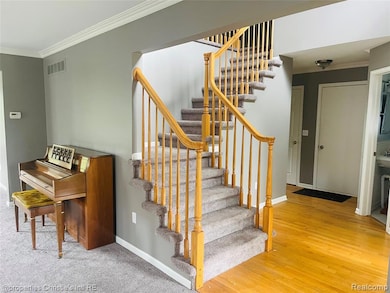 852 Linden Way, Auburn Hills, MI 48326 - photo 4