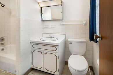 2023 Piney Point Rd, Troy, NY 12180 - photo 7