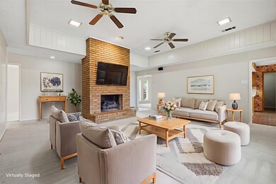 925 Prairie Creek Dr, Desoto, TX 75115 - photo 3