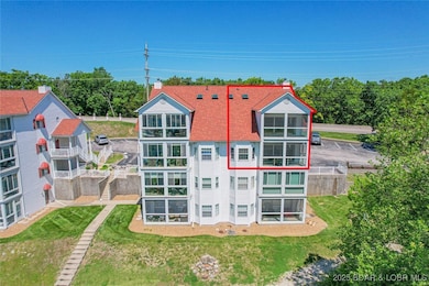 Top floor end unit offering a ton of privacy