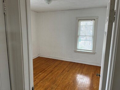 1504 W Cornelia Ave unit 2, Waukegan, IL 60085 - photo 2