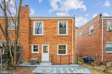 529 Foxhall Place SE, Washington, DC 20032 - photo 6